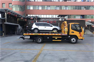 香河汽车紧急补胎换胎救援